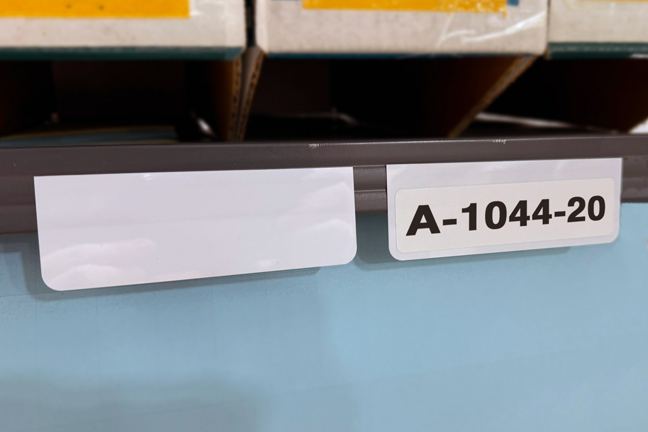Shelf Lip Label Mounts for Warehouse
